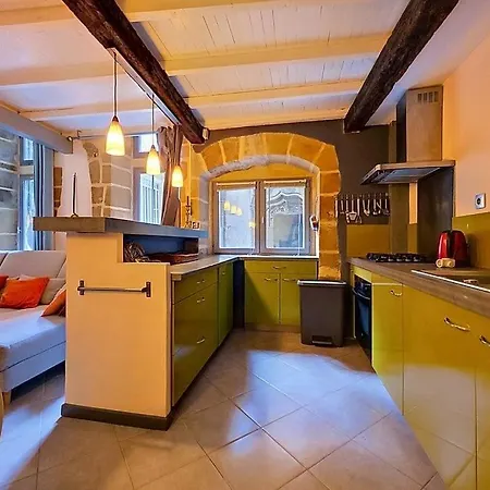 Apartment Le Balais - De Caractere Hypercentre Valence (Drome)